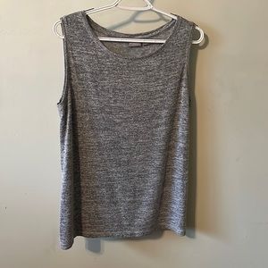 Chico’s Zenergy grey sleeveless medium tee size 1.